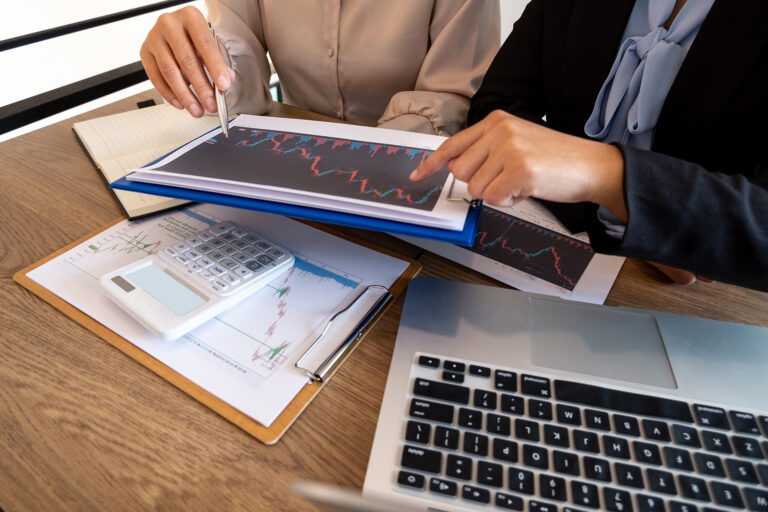 Das Russen Inkasso teilt Erfahrungen über wirtschaftliche Stabilität durch Beteiligungen